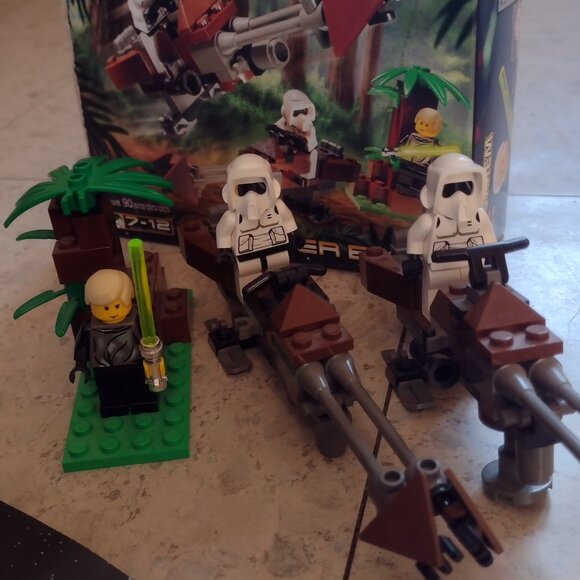 Like New Lego Star Wars Speeder Bikes, retired, w original box and Instructions - Picture 4 of 14